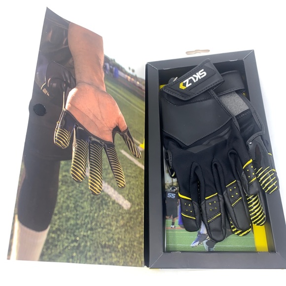 Receiver Training Gloves - Picture 3 of 3